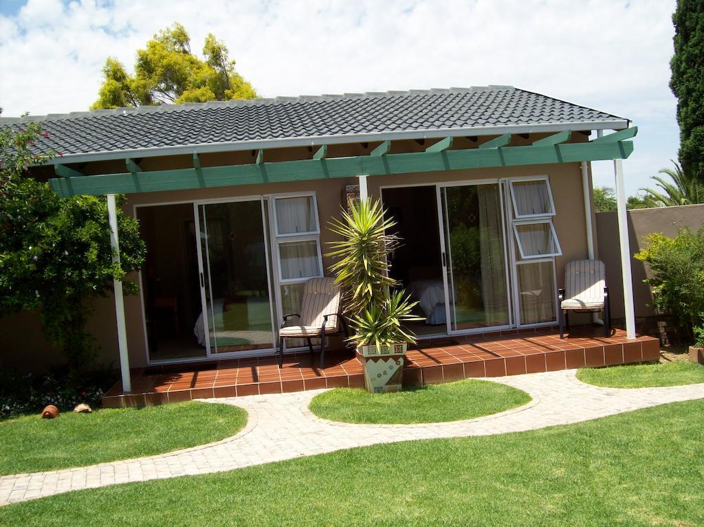 Hotel Lala Nathi Midrand Pokoj fotografie
